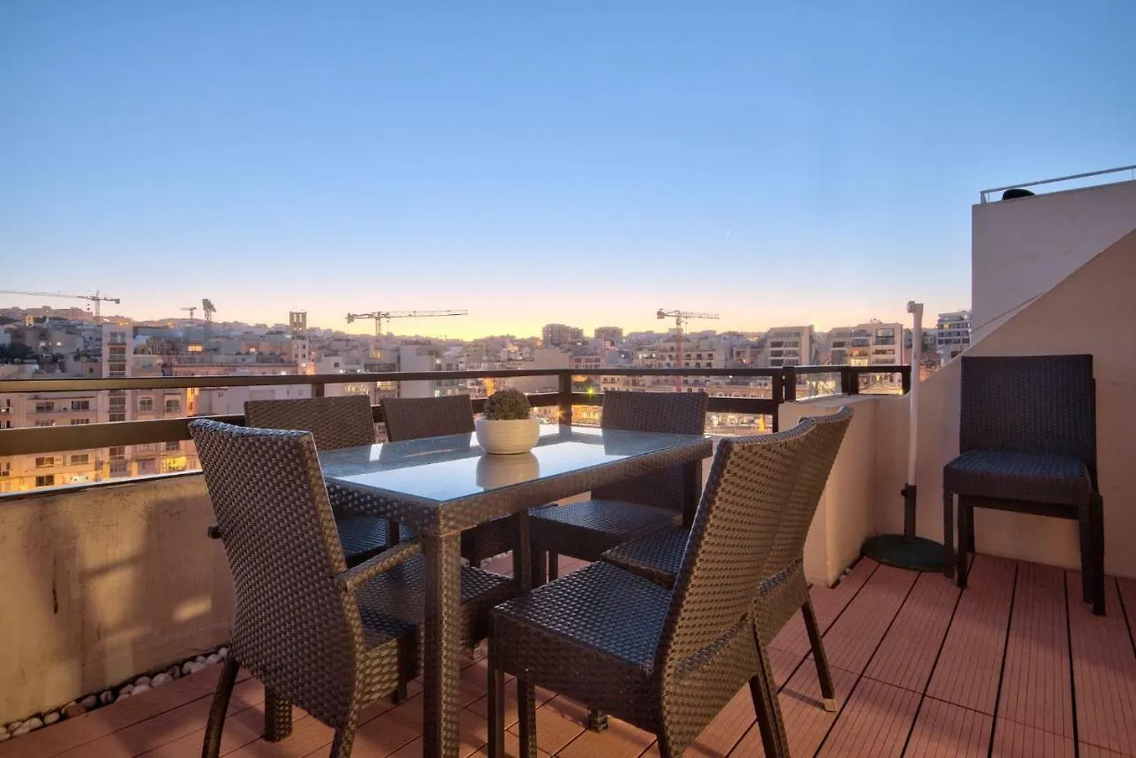 Spinola Court - Stunning Seaview Apartment & Penthouse On Spinola Bay By Shortletsmalta San Julián